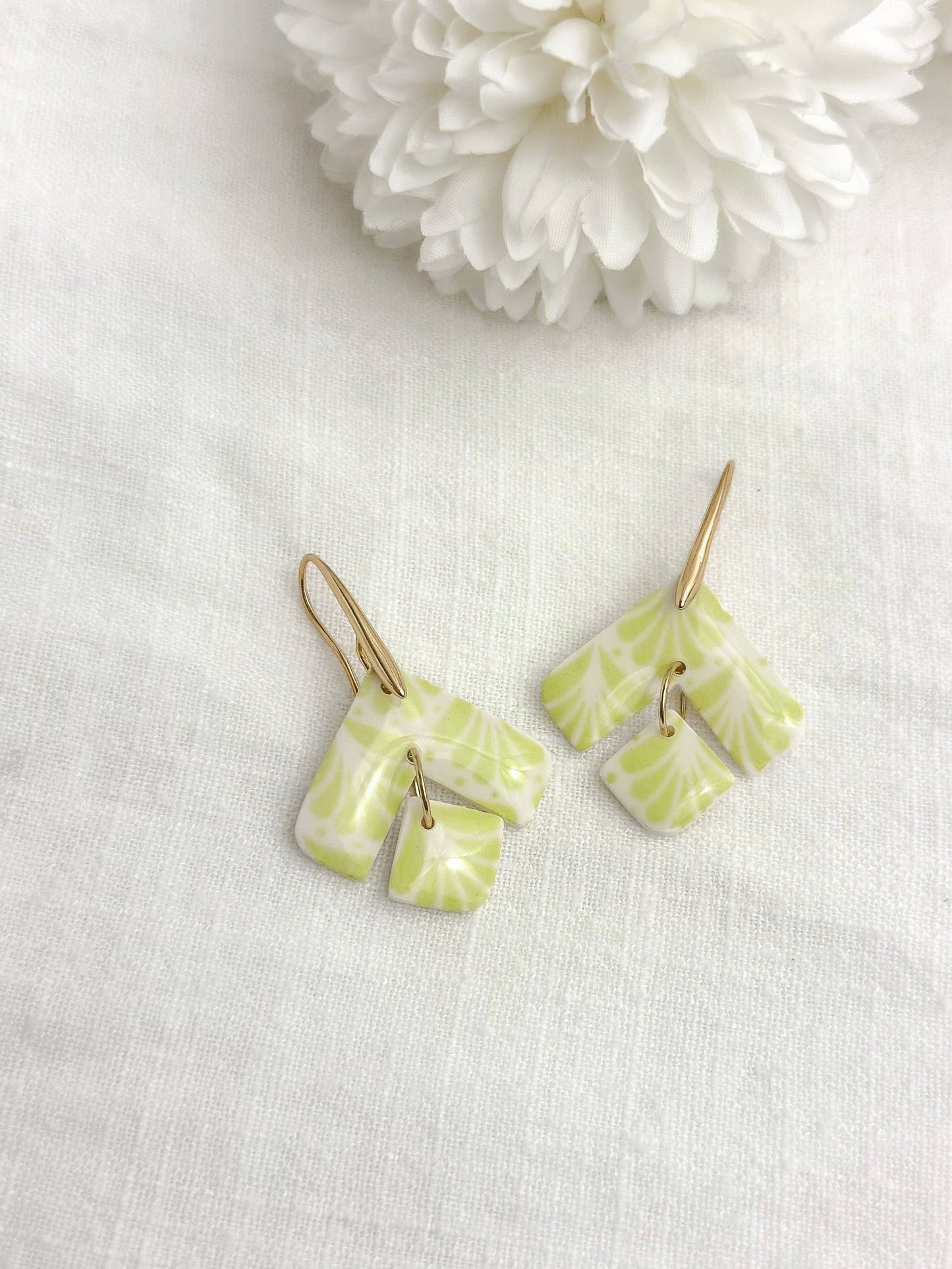Liz Drop Earrings