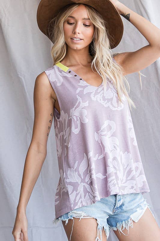 Grommet Detail Floral Print Tank Top