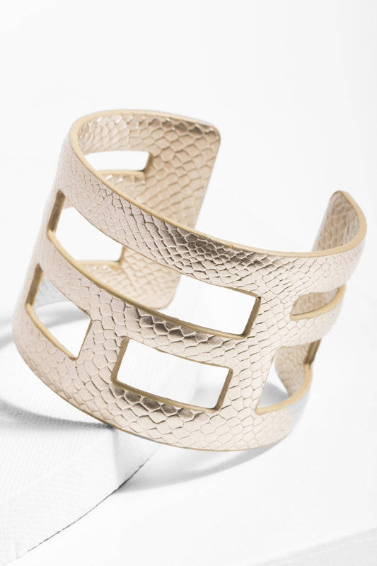 Jaanavar Smooth Leather Cuff Bracelet