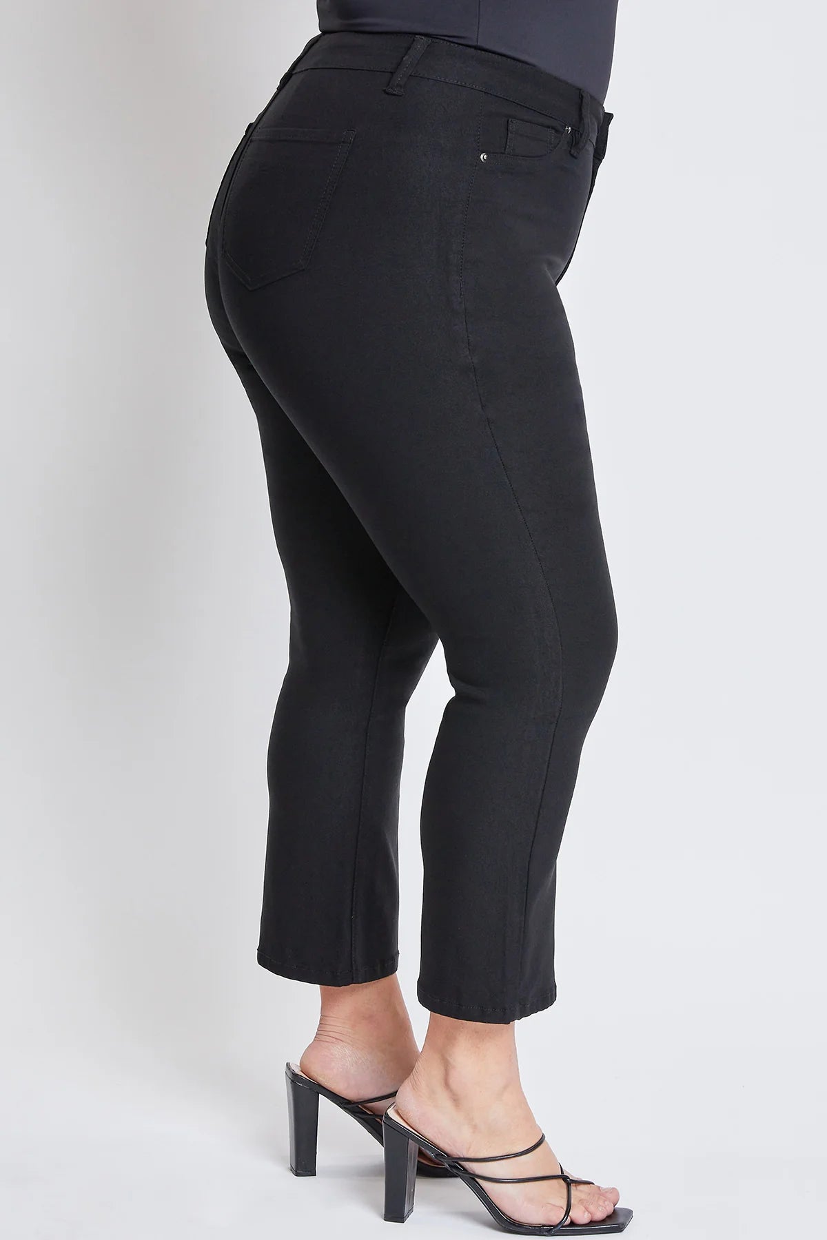 Plus Hyperstretch Cropped Kick Flare Pants