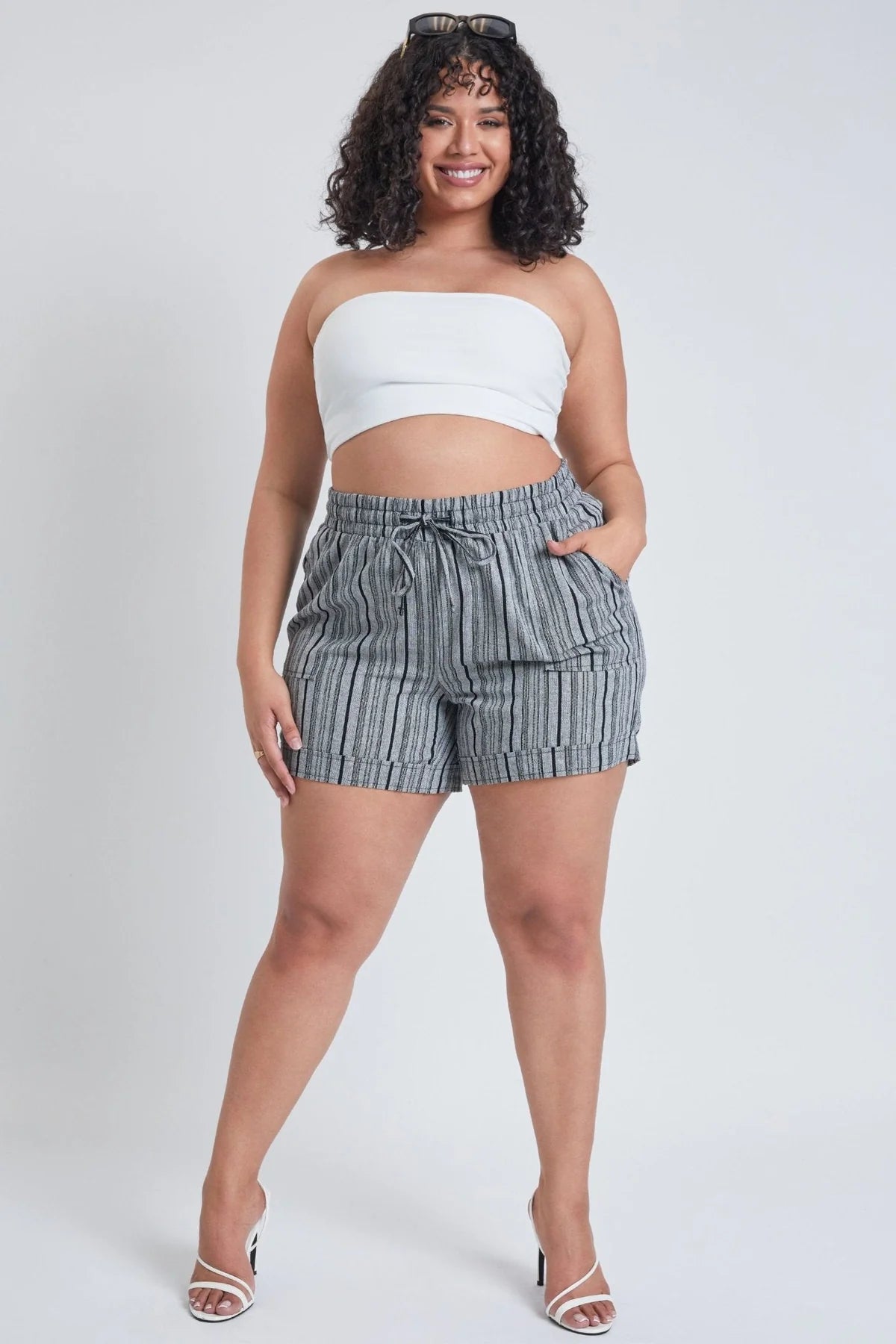 Plus Linen Striped Shorts