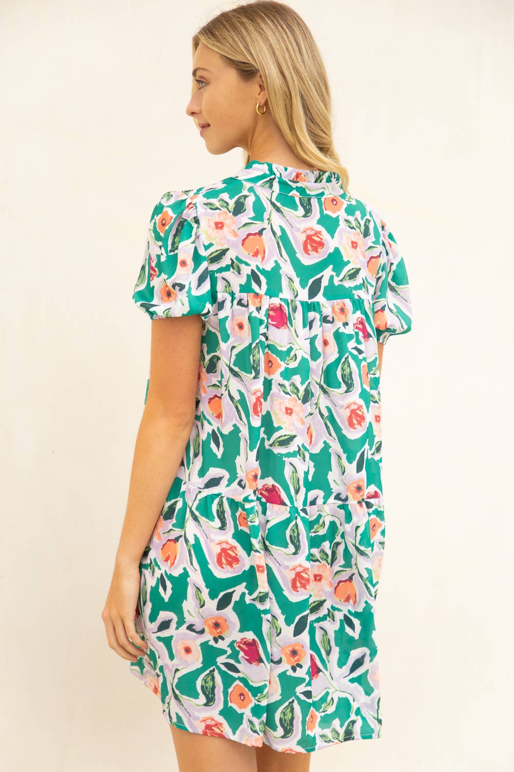 Short Sleeve Tiered Floral Print Dress