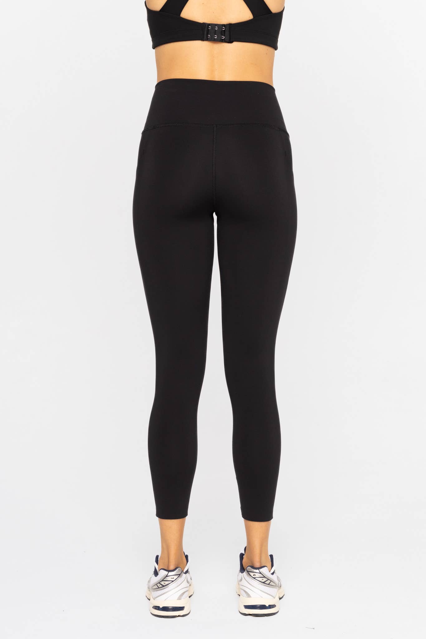 Laser-Cut and Bonded Essential Foldover Highwaist Leggings