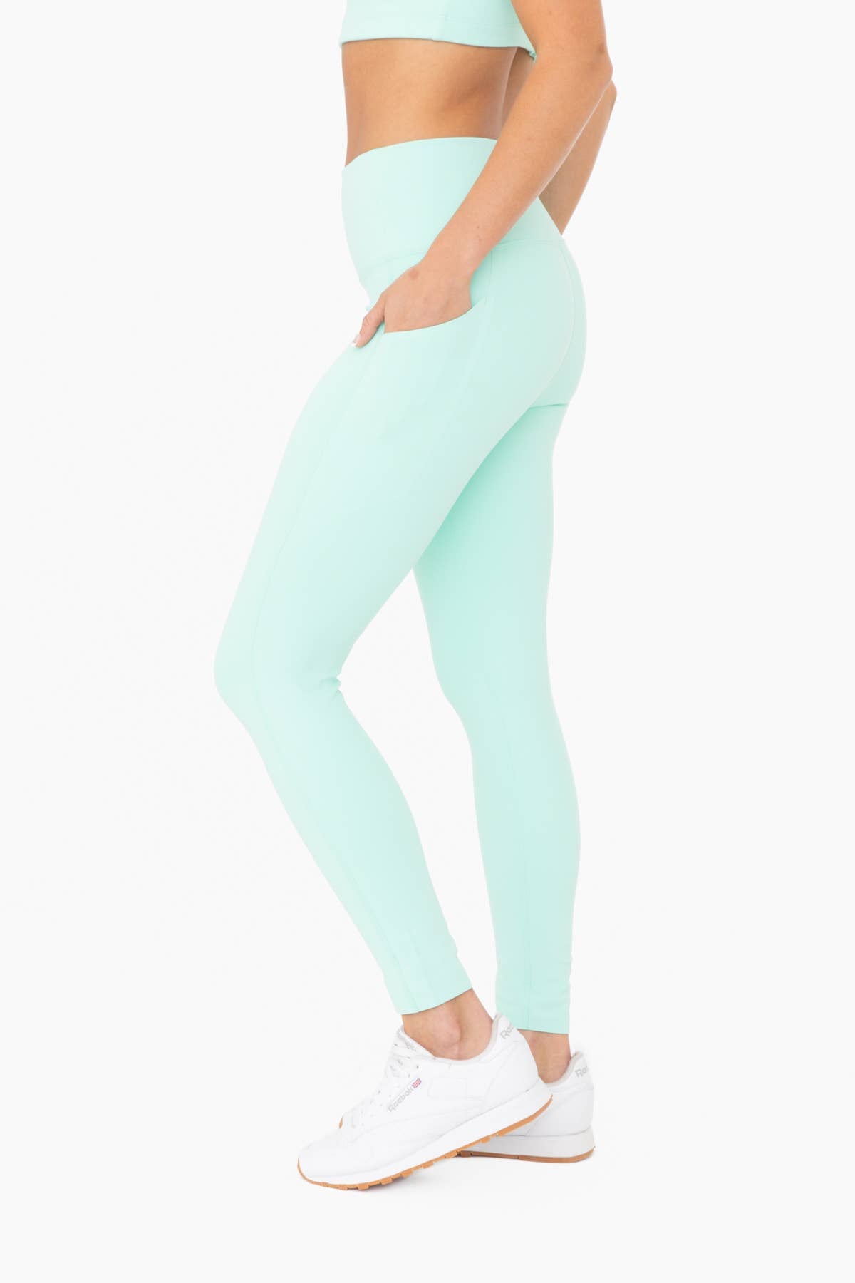 Laser-Cut and Bonded Essential Foldover Highwaist Leggings
